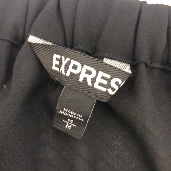 Express sheer cold shoulders - Picture 2 of 10